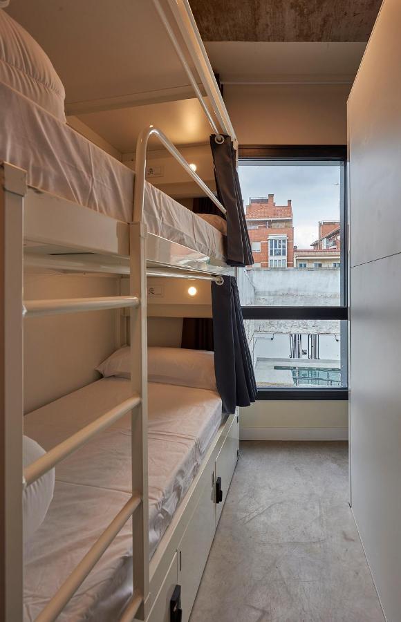 Hostelfly Madrid Dış mekan fotoğraf
