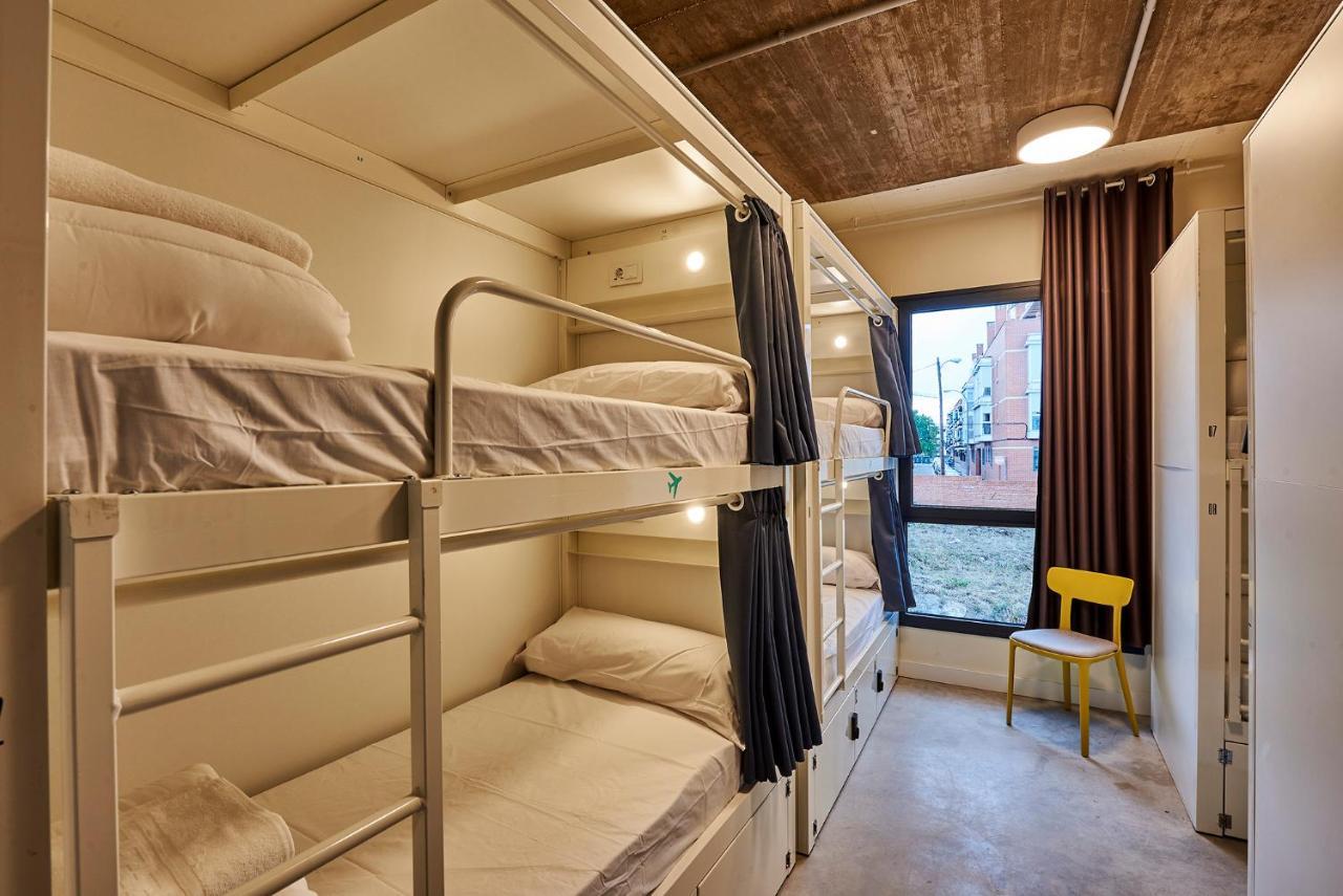 Hostelfly Madrid Dış mekan fotoğraf