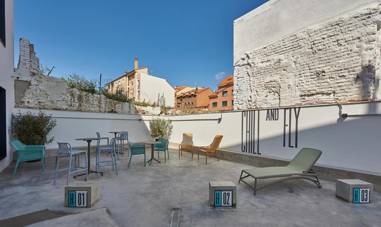 Hostelfly Madrid Dış mekan fotoğraf